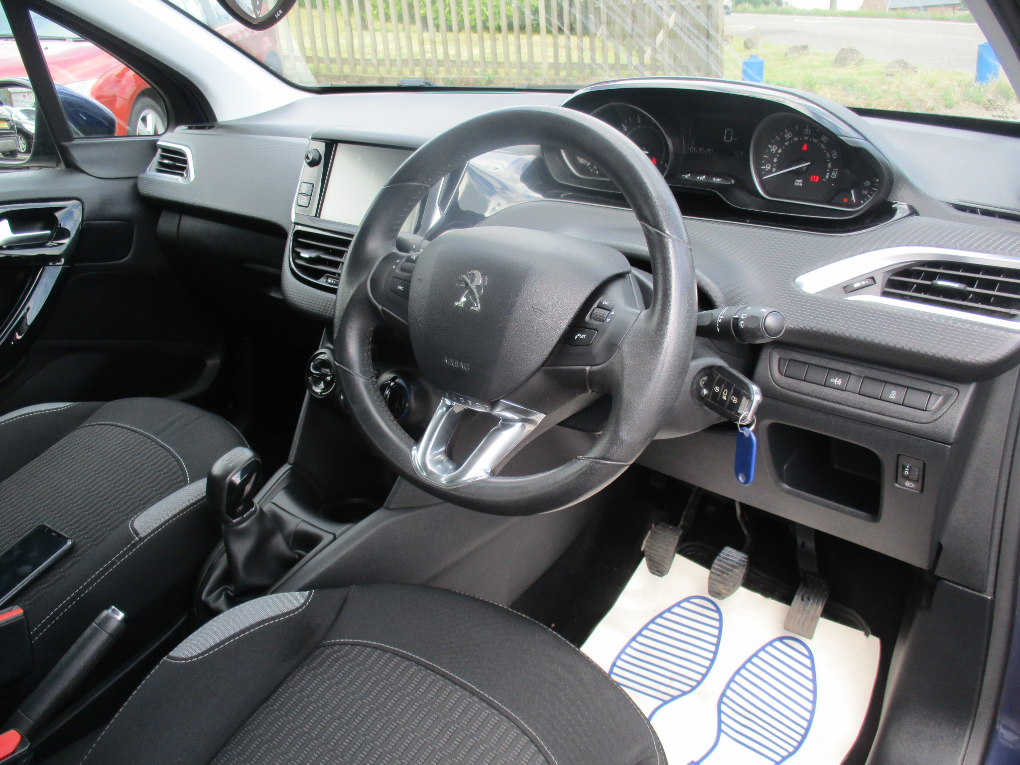 PEUGEOT 208 1.0 ACTIVE 2016